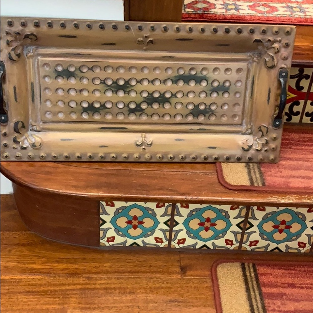 Southern Living mock-distress serve tray